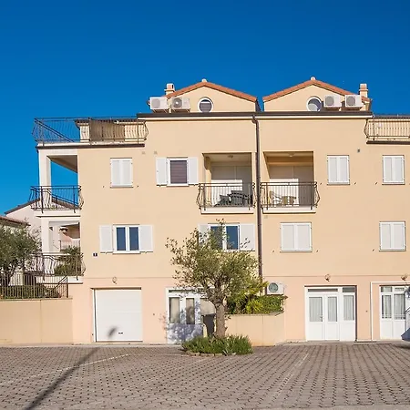Luka * Porec